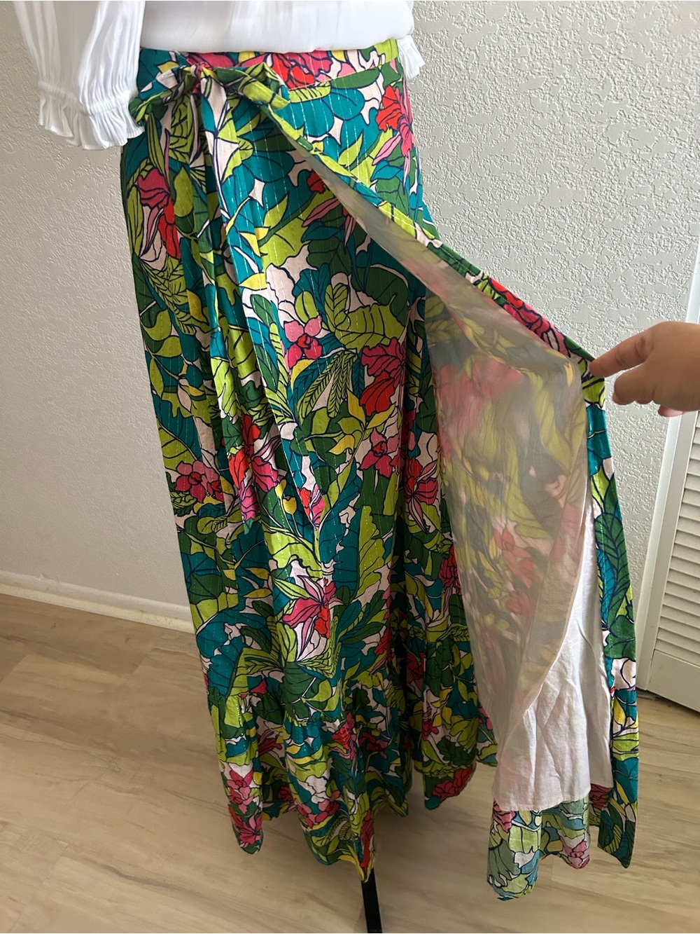 Tori Richard Colorful Tropical Fantasy Isle Annemarie Wrap Cotton Maxi Skirt - Picture 5 of 8